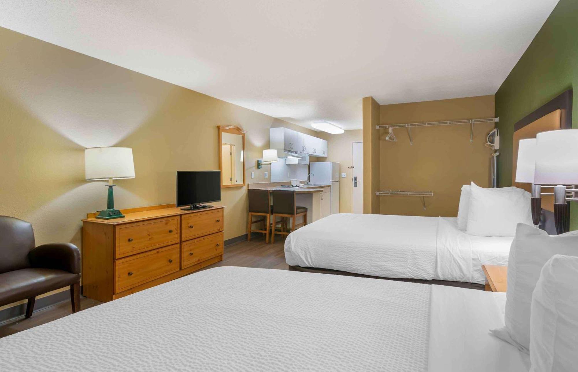 Extended Stay America Suites - Kansas City - Country Club Plaza Bagian luar foto